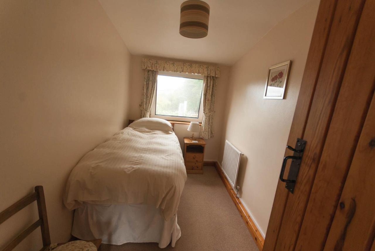 Greyfield Farm Cottages Farmborough Exterior photo